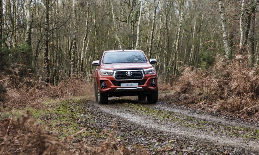 Toyota Hilux 4x4 Special Edition Double Cab 2018 года  (фото 26 из 26)